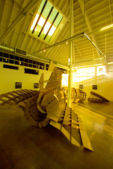 Taro Hattori, Swarm Gallery, V2